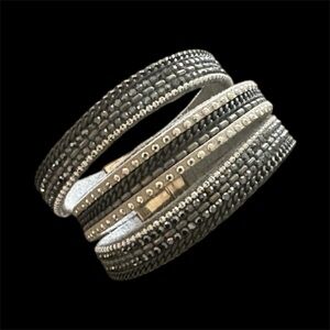 Elegant Silver and Black Women's Bracelet